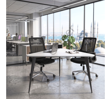 Otri Ofis ve Büro Üçgen Toplantı Masası